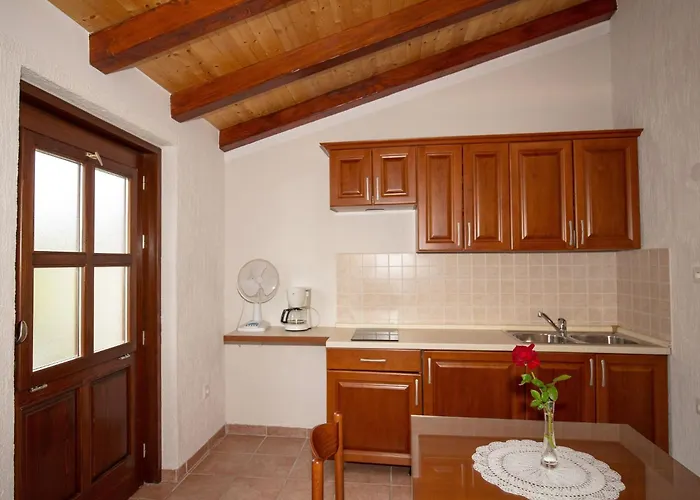 Apartment Mit Garten By Interhome Funtana